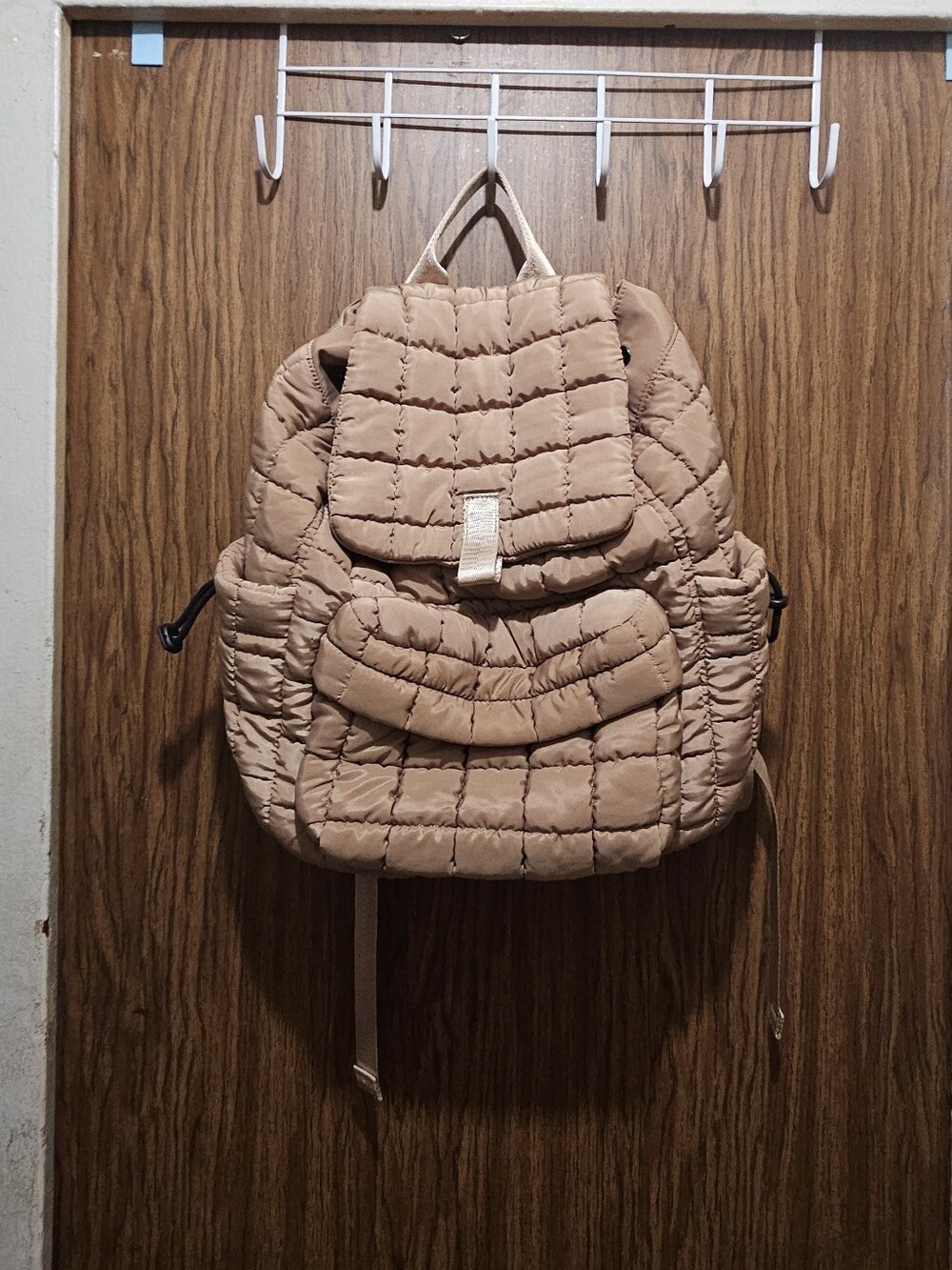 Quilted Beige/Tan Puffer Backpack for Women - Unbranded